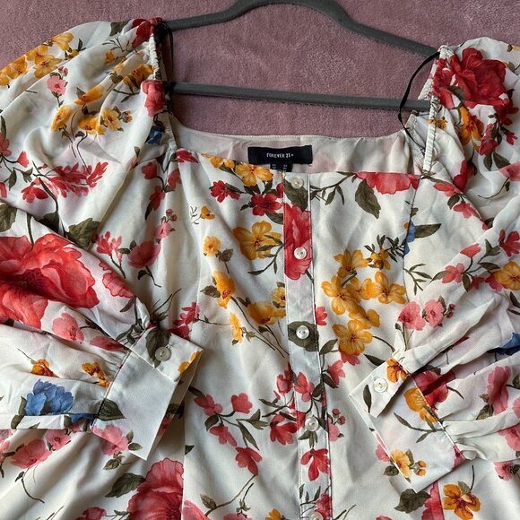 Forever 21 Plus Women's 0X Long Sleeve Button Up Floral Peplum Blouse NWOT - Picture 6 of 9